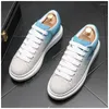 Casual Shoes 2024 Rhinestone Spikes Flat Leather Fashion Men broderi Loafer Dress Reting Slipper Diamond Shoe 38-43