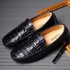 Casual Shoes 2024 Man Fashion Leather Men's Business Office Formal Dress Wedding Men Driving Retro Loafers