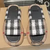 Plaid tofflor Designer Slides Flat Mens Luxury Brand Shoes Blue Vintage Tisters Summer Beach Vacation Women Sandal Comforts Casual Mule Platform