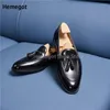 Chaussures décontractées en cuir noir à franges pour hommes d'affaires, mocassins de Style britannique à enfiler pour une fête, de haute qualité