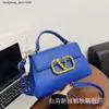 Handbag Designers Sell Hot Branded Women's Bags One Shoulder Womens Bag New Simple Fashion Premium Hand Held Crossbody Foreign Air