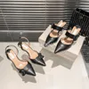Designer Sandals 2024 High Heels äkta läder för kvinnor Skor 8cm Summer Luxury Flat Slides Ladies Beach Sandal Party Wedding Shoes 34-40