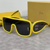 Gafas de sol de diseñador de lujo Gafas de gran tamaño Mascarilla ondulada Gafas de sol de mujer Gafas de sol de mujer Traje de conducción de playa Gafas de sol de playa Marcos vintage con estuche