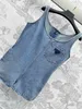 2024 primavera azul Denim sin mangas Spaghetti Strap bolsillos mujeres vestido diseñador de gama alta cremallera mujer vestido de pasarela 3214