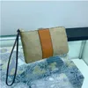 Klassiska läderkopplingar man kvinnor mode fold messenger väska designer plånbok handväska purses axelväska med låda