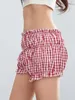 Kvinnors shorts Kvinnor Ruffled Plaid Casual Elastic midja Pajamas skiktade veckade korta byxor för strand nattklubb streetwear