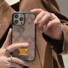 För 14 15 Pro Max -telefonfodral Kvinnor Crossbody Leather Designer Telefonfodral Apple iPhone 13 12 14 Plus Wallet Card Holder Case Cover Shoulder Chain