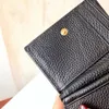 Новый короткий кошелек выполнен из изысканной воловьей кожи, многофункциональный маленький кошелек, супер практичный женский кошелек, фирменный кошелек для кредитных карт, черный, красный