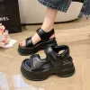 Sandaler Soft Leather 7cm Platform Sandaler Wedge Heel For Women Summer Shoes Casual Hook Loop Slides Beach Shoes Tisters Chunky Shoes