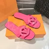 Designer kapcie sandały damskie skóra płaskie buty klasyczne marka letnie buty plażowe swobodny kobieta na zewnątrz pantofla