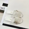 Chanelsandals kanał Chanells męskie kapcie Slapki Sudery sandałowe Sandał Moda Letnia Bezdrocze na plażę swobodne buty płaskie luksusowy projektant Slajd Najwyższa jakość czarna w 6vck