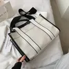 Umhängetaschen hochwertige große Kapazität Frauen 2024 Trendy Mode Canvas Messenger-Tasche Einfache Handtasche