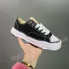 mmens board schoenen vrouwen loopschoenen designer schoenen sneakers retro stijl sportschoenen vervormde zool casual schoenenlow top canvas schoenen veelzijdige board trainers