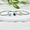 Pulseras con dijes DY Cable Classics en plata de ley con amatista y diamantes en Ahee Jewelers Q240321