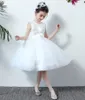 Belles robes de fille de fleur courtes en tulle blanc avec des perles appliquées, robes de concours de beauté pour filles, jupe d'anniversaire/fête, robe de tous les jours personnalisée SZ 2-12 D321074