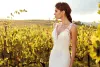 Nowe letnie suknie ślubne ogrodowe syrenka V Aplikacje szyi zamiatanie przycisku pociągu pokryte z powrotem suknie ślubne na zamówienie BC1752