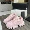 Unisex Designer Buty Casual Buty Grube podwiezione buty damskie skórzane koronkowe trampki Platforma Platforma Running Trainers Letters Woman Gym Bneakers Duży rozmiar 35-42-46 z pudełkiem