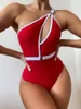 Kvinnors badkläder sexig en axel baddräkt bikinis bit klippt ut metallring bikini sommar rygglösa bodysuits biquini tankini mujer