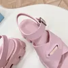 P Slippels schuim rubberen sandalen Rome Designer Sandaal Sandale Flat Beach Platform Heel Women Shoes Gladiator Comfort Echt lederen driehoek Cross Strap 981