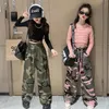 2024 Lente Tieners gat camouflage broek grote meisjes trekkoord taille losse cargo broek oude kinderen lace-up lange mouwen T-shirts Z7268