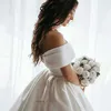 2021 Princess Wedding Dresses Satin Vintage Off The Shoulder Wedding Bride Dresses Long Train White Ivory Wedding Ball Gown