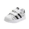Sneakers Buty dla niemowląt bez poślizgu miękkie gumowe buty sportowe dla dziewcząt i chłopców zwykłe płaskie buty rozmiary 21-30 240322