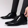 Trending klassieke mannen kledingschoenen voor mannen oxfords pu lederen schoenen veter formeel zwart lederen bruiloftsfeestjes 240321