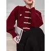 Ethnische Kleidung 2024 Chinesischer Stil Roter Pullover für Frauen Herbst und Winter Seide Rundhals Knopf Strickjacke Top Eleganter Mantel