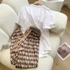 Pantalon de deux pièces pour femmes Mode Casual Sportswear Ensemble et femmes Summer Cartoon Bear Stud Perle Top Diamond Checkered Wide Leg Deux pièces