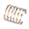 Designer öppningsskruv Bangle Women rostfritt stål Pararmband Guld Fashion SMYCKE Gift för flickvän Tillbehör Partihandel