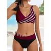 Swimwear femminile 2024 A alta vita Donne retrò costume da bagno con costume da bagno femminile stampa bikini estate da bagno a due pezzi