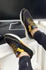 Casual Shoes Fashion Men's Sneakers 2024 High Heel Kvalitet Bekväm lukt Inget svettning