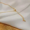 Pendentifs Collier ras du cou minimaliste de la mode euro-américaine avec chaîne en laiton véritable en or 16 carats pour femmes, bijoux de fête de mariage 2024