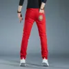 2022 verão nova tendência da moda high end impressão personalizada vermelho amarelo branco elástico casual calças jeans