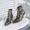 Boots 2022 Factory Wholesale Chaussures pour femmes Couleur assortie à talon haut Midtop Automne Boots Martin Personnalité Rétro