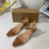 Loja barata 90% de desconto no atacado Za2024 produto de verão sapatos femininos material tecido transparente pvc emendado baotou salto grosso sandálias altas versáteis