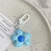 Keychains Korean Style Cute Mini Flower Keychain Kawaii Colorful Resin Floral Keyring Funny Fashion Bloom Bag Pendant Hanging Accessory