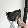 Designer di sacchetti di secchio Brand Hot Women's Bag's Womens Fashion Chain Square Trendy Spalla a assi