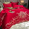 Conjuntos de cama Europeu Consolador 4 Pcs Algodão Elegante Lençóis de Seda Gelo Conjunto com Travesseiros Caso Quilt Cover Casamento