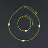 Collana orecchini set verde pallido perline di pietra naturale catene gioielli barocchi perle d'acqua dolce in acciaio inossidabile antiruggine regalo per le vacanze