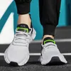 Moda masculina leve respirável tênis vulcanizar sapatos casuais malha confortável ao ar livre jogging runnning sapatos esportivos zapatos 240312