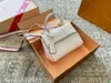 Designer di lusso Cluny BAG Borsa a tracolla da donna Pochette in pelle femminile Pochette Portamonete classico di alta qualità Portafoglio a tracolla di marca famosa