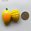 Magneti per il frigorifero Creativo 3D Frutta fresca Congelatore Adesivo magnetico Magnetico Cibo Decorazione della stanza Ananas Limone Ciliegia Congelatore Regalo magnetico Y240322