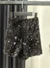 女性用ファッションブラックベルベットショーツ光沢のあるスパンコール汎用性のあるショートパンツ女性シッククラブウェアショーツソリッドパンツハイストリート240321
