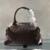 Bauletto Bowling Bag Women Женщины настоящие кожаные сумки на плече, изготовленные из Intercciato кожаные сумочки