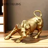 NORTHEUINS Wall Street Bull Market Resin Ornaments Feng Shui Fortune Statue Wealth Figurines For Office Interior Desktop Decor 240314