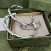 Pulseiras de designer de luxo para mulheres moda na moda pulseira design abertura pulseira de prata jóias de alta qualidade muito bonita