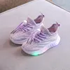 Size 2130 LED Baby Luminous Shoes Boys Glowing Children Sport Sneakers for Kids Girls Breathable Toddler Led Flash Lights 240314