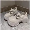 Zapatos de vestir Tacón medio Mocasines de punta redonda Slip-on Casual Ladies 2024 Primavera/otoño Decoración de metal Bombas de moda sólidas