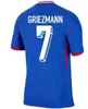 フレンチクラブフルセットフレンチキッズフットボールキット2024 Giroud Mbappe Griezmann Pavard Maillot De Foot Equipe Maillots Kids Kit Men Football Shirt